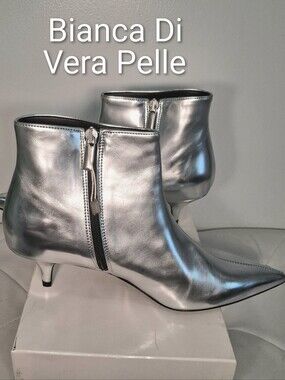 Bianca Di silver metallic kitten heel ankle bootie genuine leather EU 39 NWT